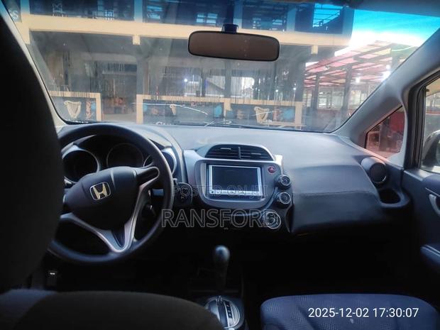 Honda Fit Automatic 2011 Black