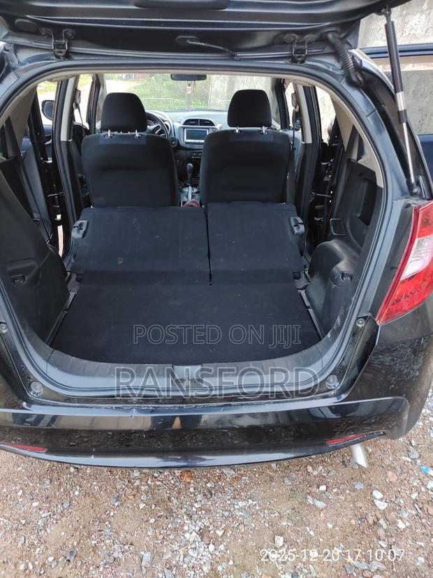 Honda Fit Automatic 2011 Black