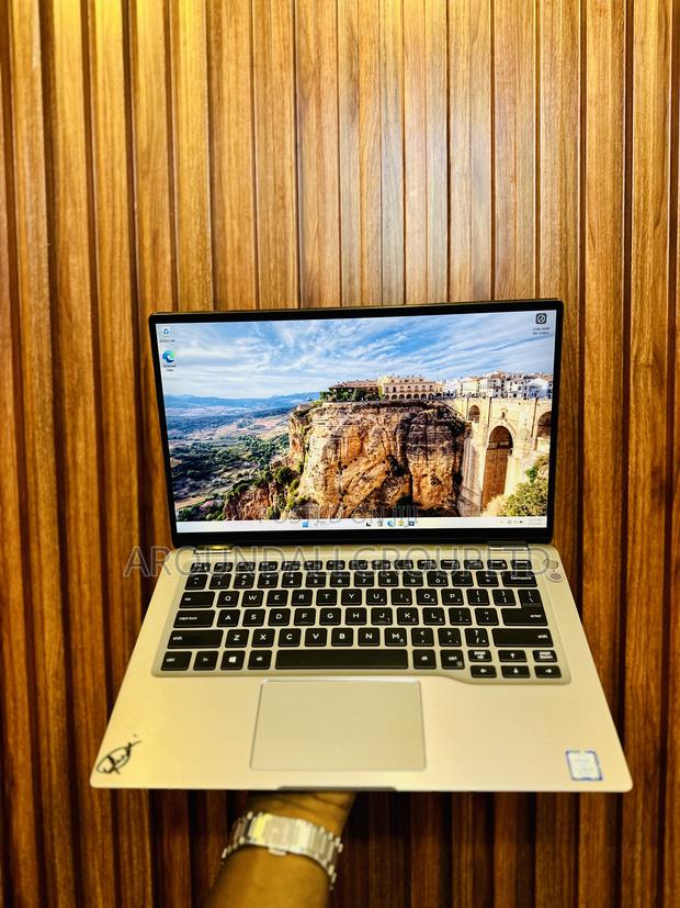 Laptop Dell Latitude 7400 8GB Intel Core I5 SSD 256GB