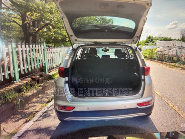 Kia Sportage 2017 Silver photo 5