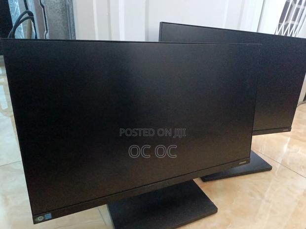 24" Samsung Computer Monitor Edgeless