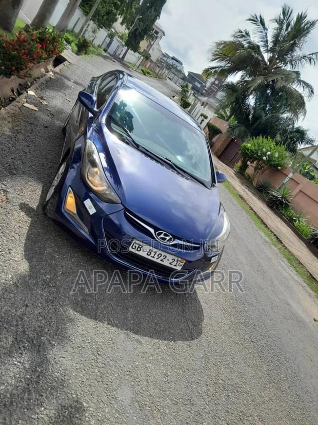 Hyundai Elantra 2016 Blue photo 2