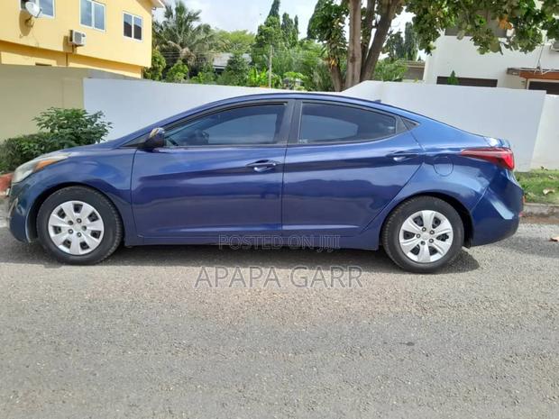 Hyundai Elantra 2016 Blue photo 5