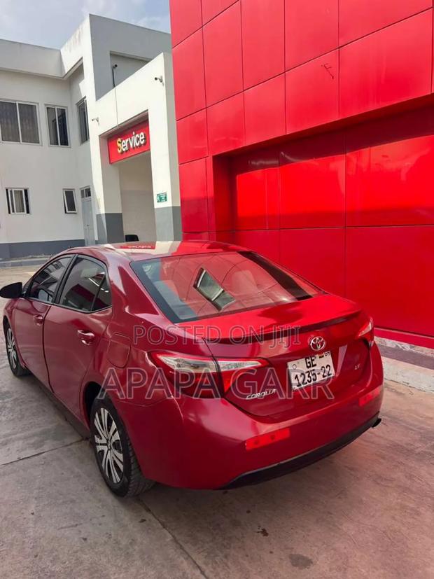 Toyota Corolla 2016 Red photo 4