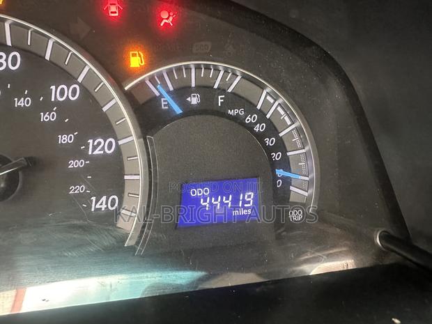 Toyota Camry XLE 4dr Sedan (2.5L 4cyl 6A) 2014 Black