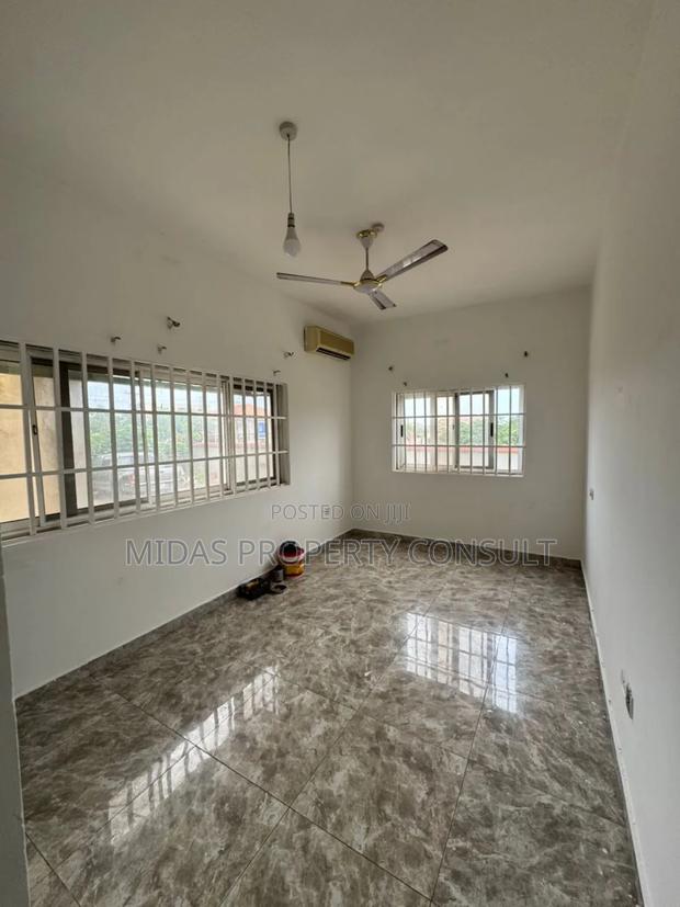 3bdrm House in Tseaddo for rent photo 5