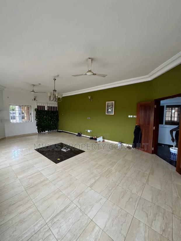 3bdrm House in Tseaddo for rent photo 8