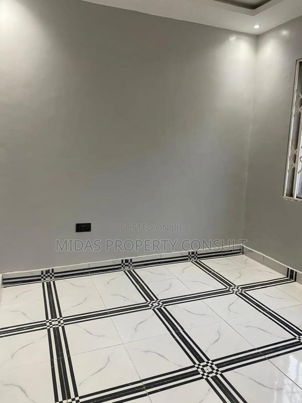 2bdrm Apartment in Tseaddo for rent photo 5