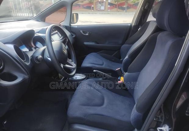 Honda Fit 2011 Black photo 6