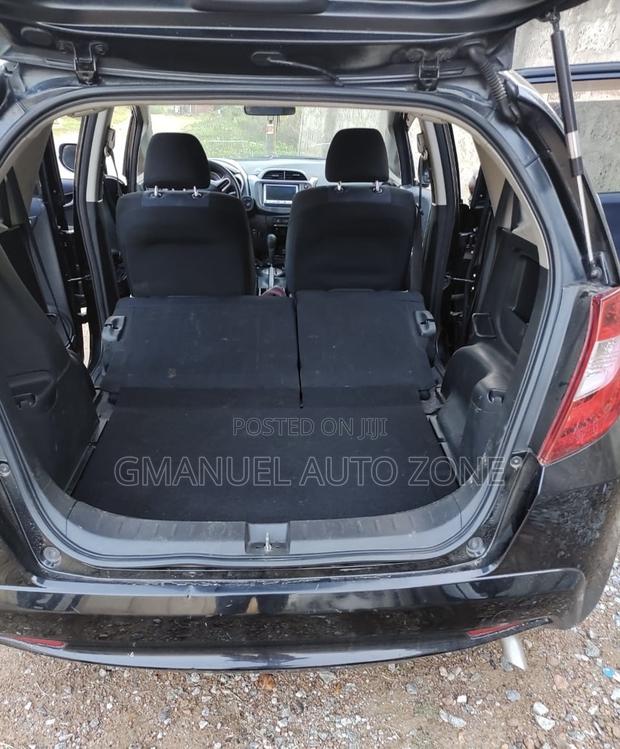 Honda Fit 2011 Black photo 7