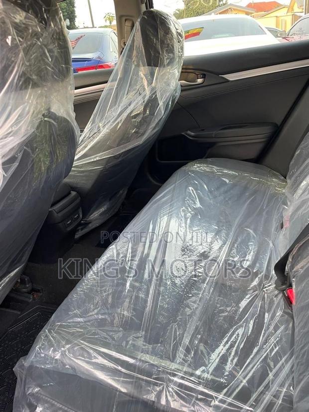 Honda Civic Touring 4dr Sedan (1.5L 4cyl) 2017 Black