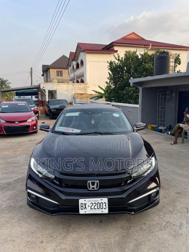 Honda Civic Touring 4dr Sedan (1.5L 4cyl) 2017 Black