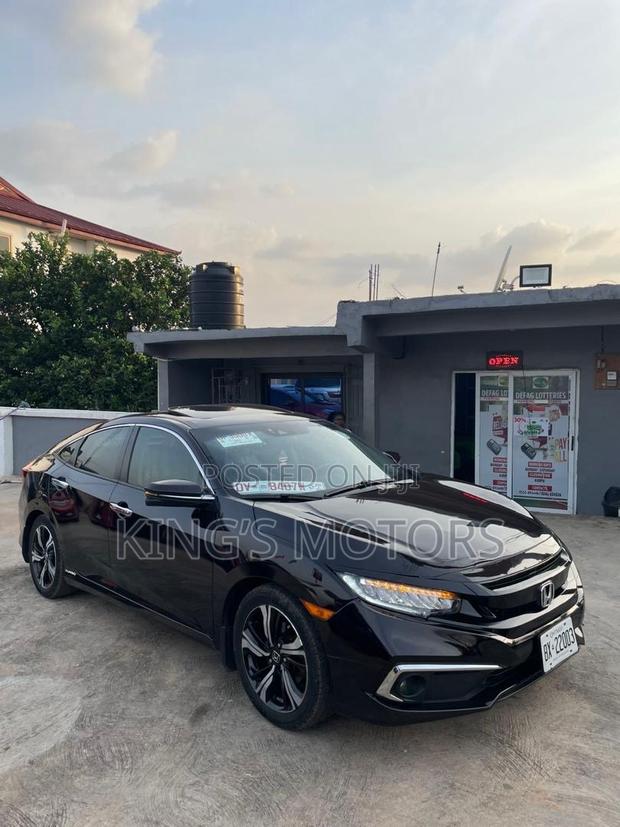 Honda Civic Touring 4dr Sedan (1.5L 4cyl) 2017 Black