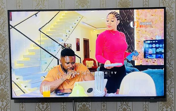 Uk Used Samsung Airslim Crystal Uhd Hdr10+ 43 Inches Smart Digital photo 13