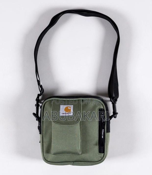 Unisex Mini Bag · Photo 3