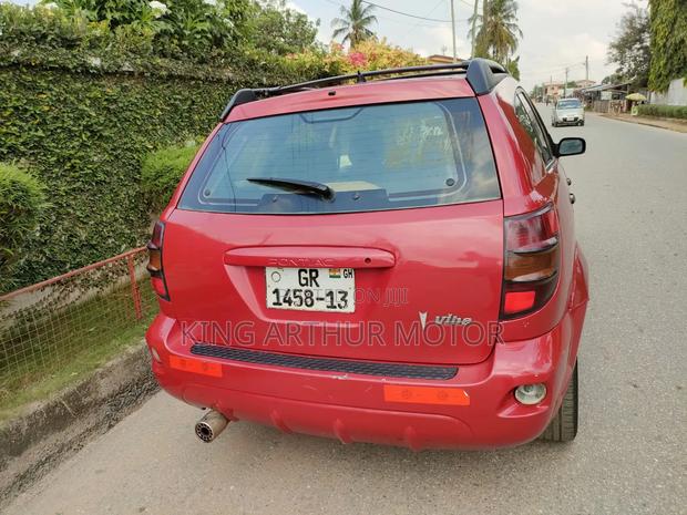 Pontiac Vibe 2008 Red photo 3