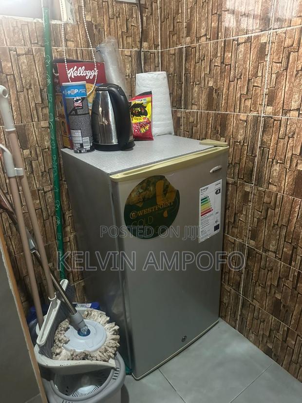 Energy Saving Tabletop Fridge photo 2