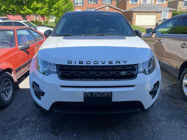 Land Rover Discovery HSE Luxury 4x4 2017 White