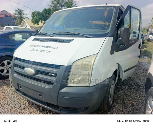 Ford Transit 2000 White photo 7