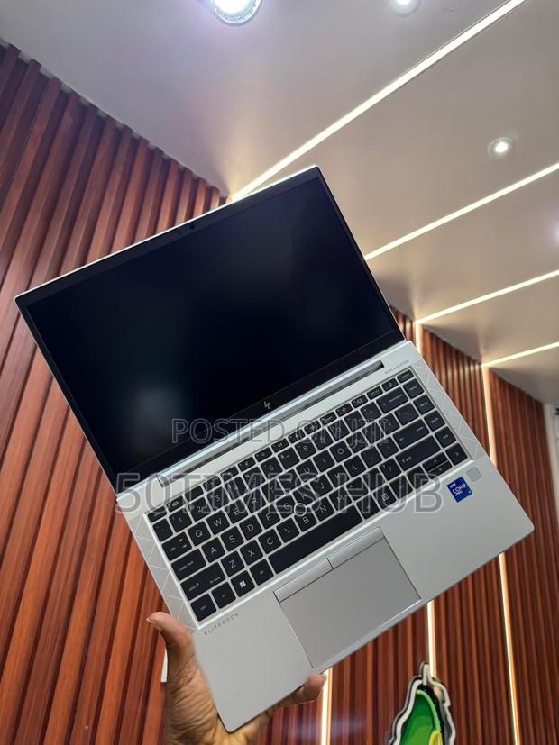 Laptop HP EliteBook 840 G8 16GB Intel Core I7 SSD 256GB