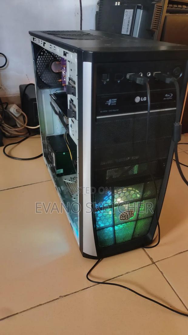 Desktop Computer Asus 16GB Intel Core I7 HDD+SSD 1.5T