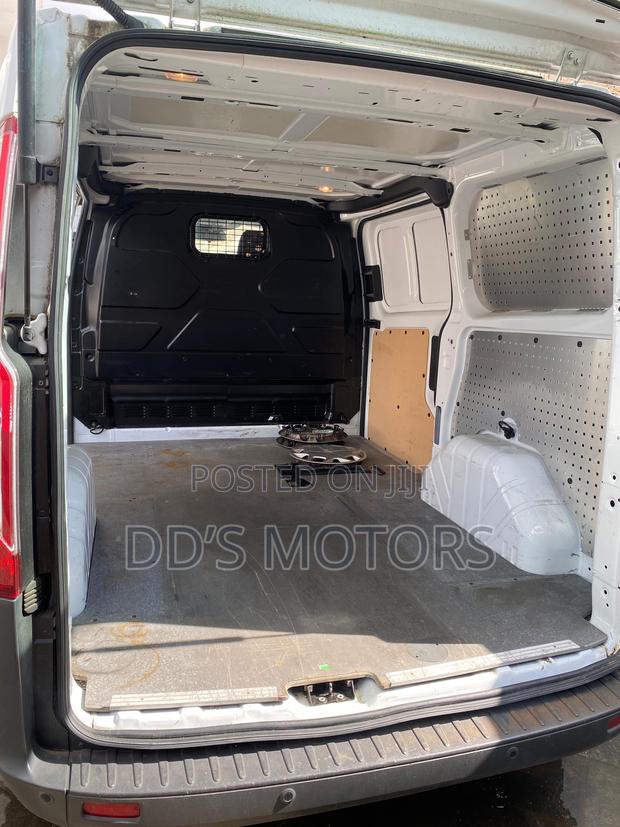 Ford Transit 2017 White