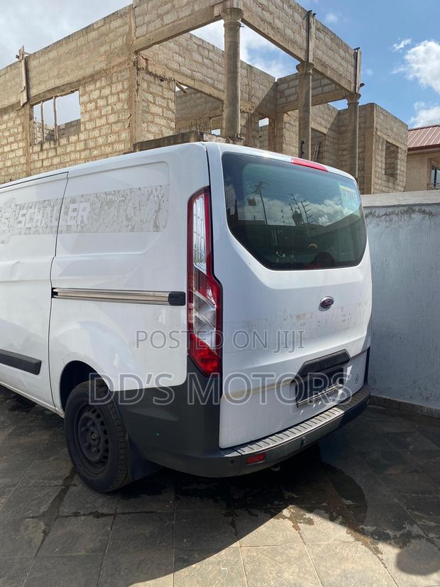 Ford Transit 2017 White