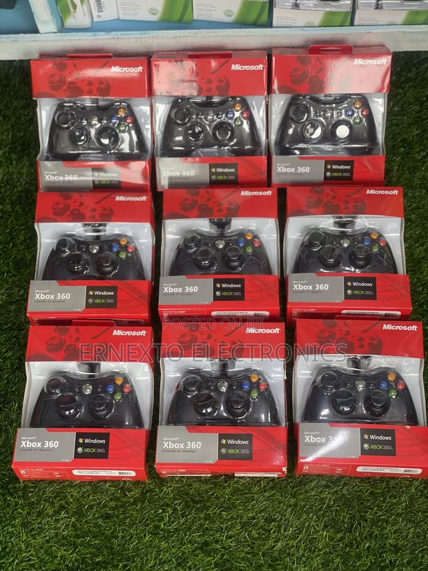 Xbox 360 Controllers photo 2