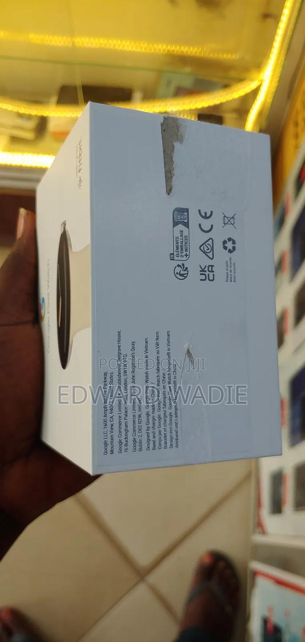 Google Smart Watch photo 3