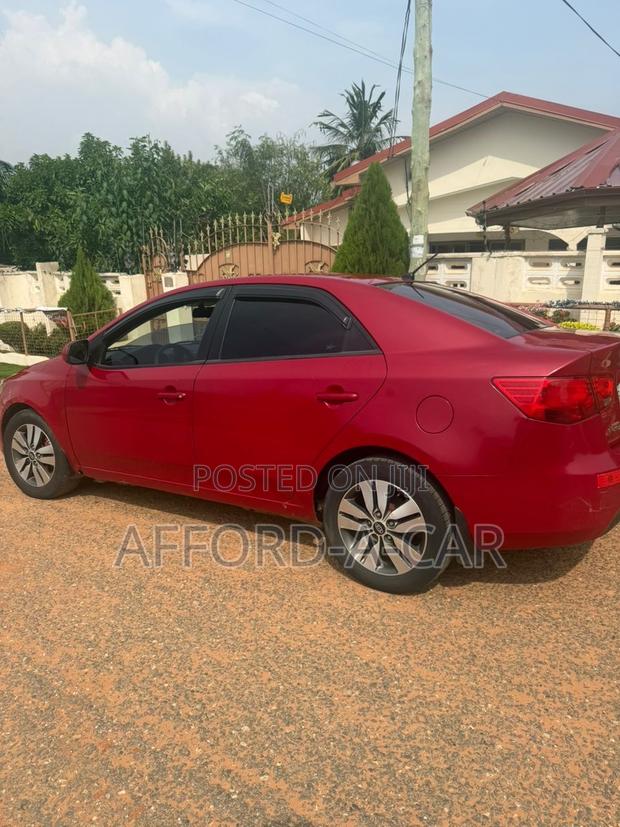 Kia Forte EX Sedan 2013 Red photo 3
