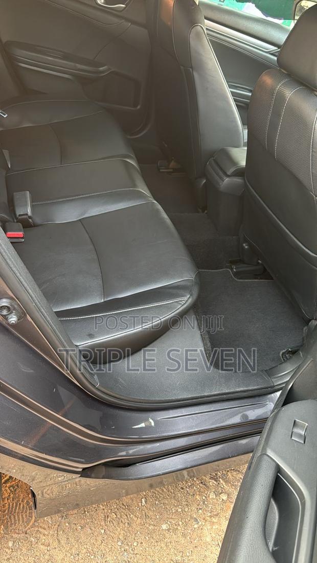 Honda Civic EX-L 4dr Sedan (1.5L 4cyl) 2017 Gray