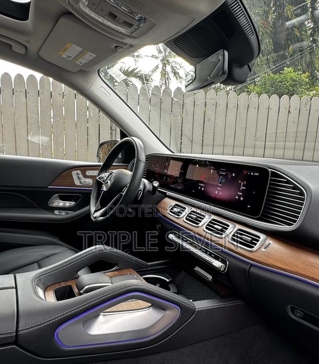 Mercedes-Benz GLE-Class GLE 350 4MATIC 2024 Silver