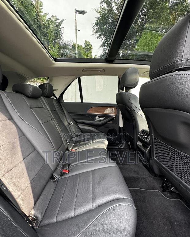 Mercedes-Benz GLE-Class GLE 350 4MATIC 2024 Silver