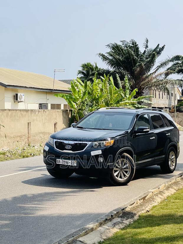 Kia Sorento LX 2012 Black