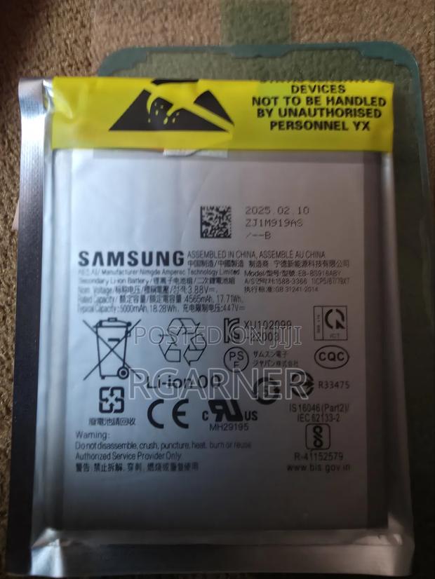 Samsung Galaxy S23+ Genuine Original Replacement Battery photo 2
