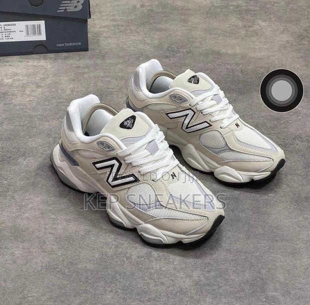 New Balance 9060 Raincloud · Photo 3