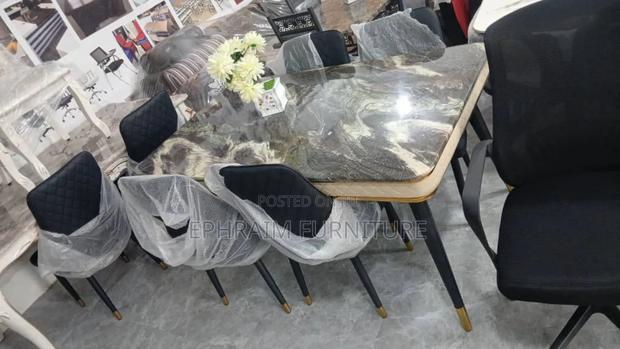Marble Dinning Table photo 3