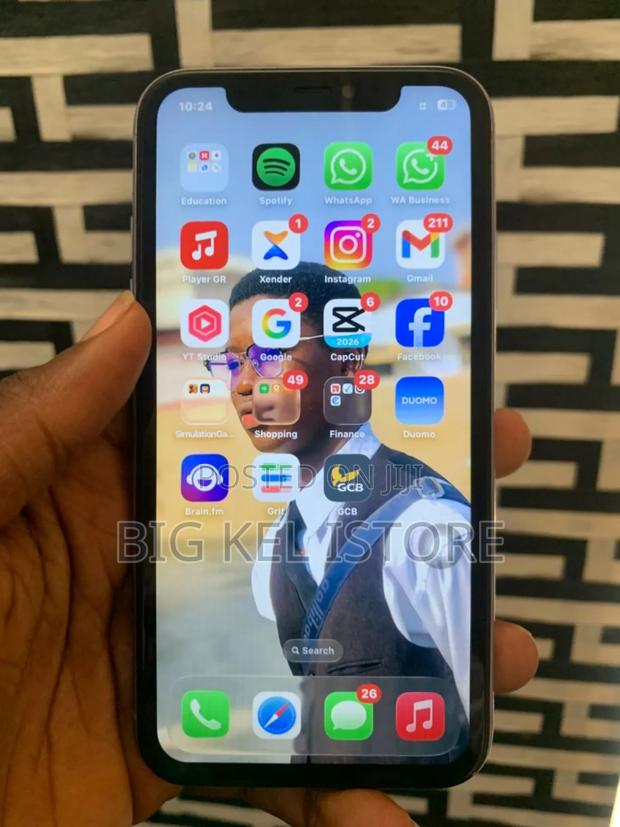 Apple iPhone 11 64 GB White photo 2