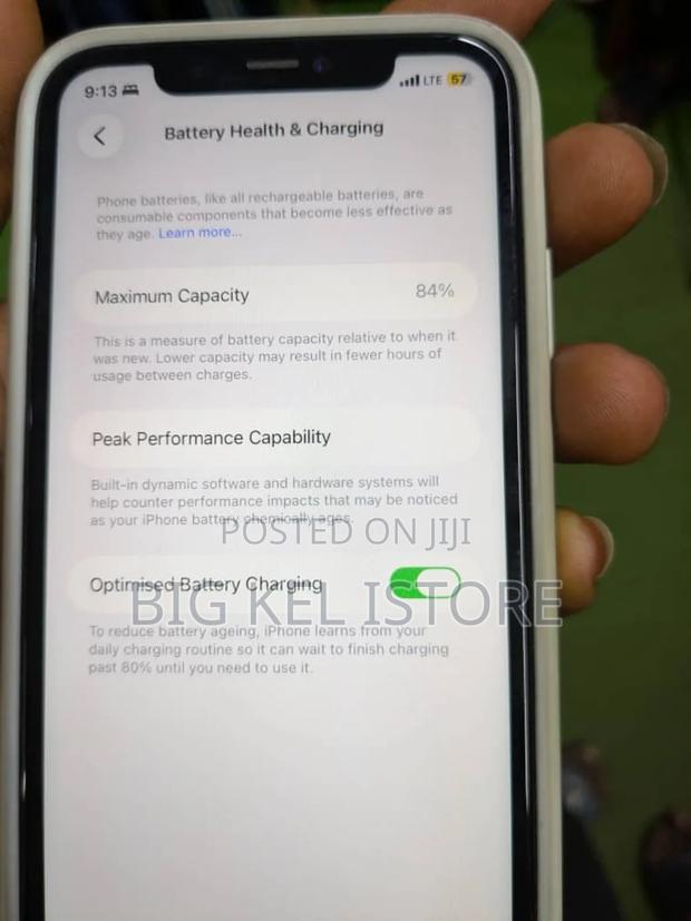Apple iPhone 11 64 GB White photo 3