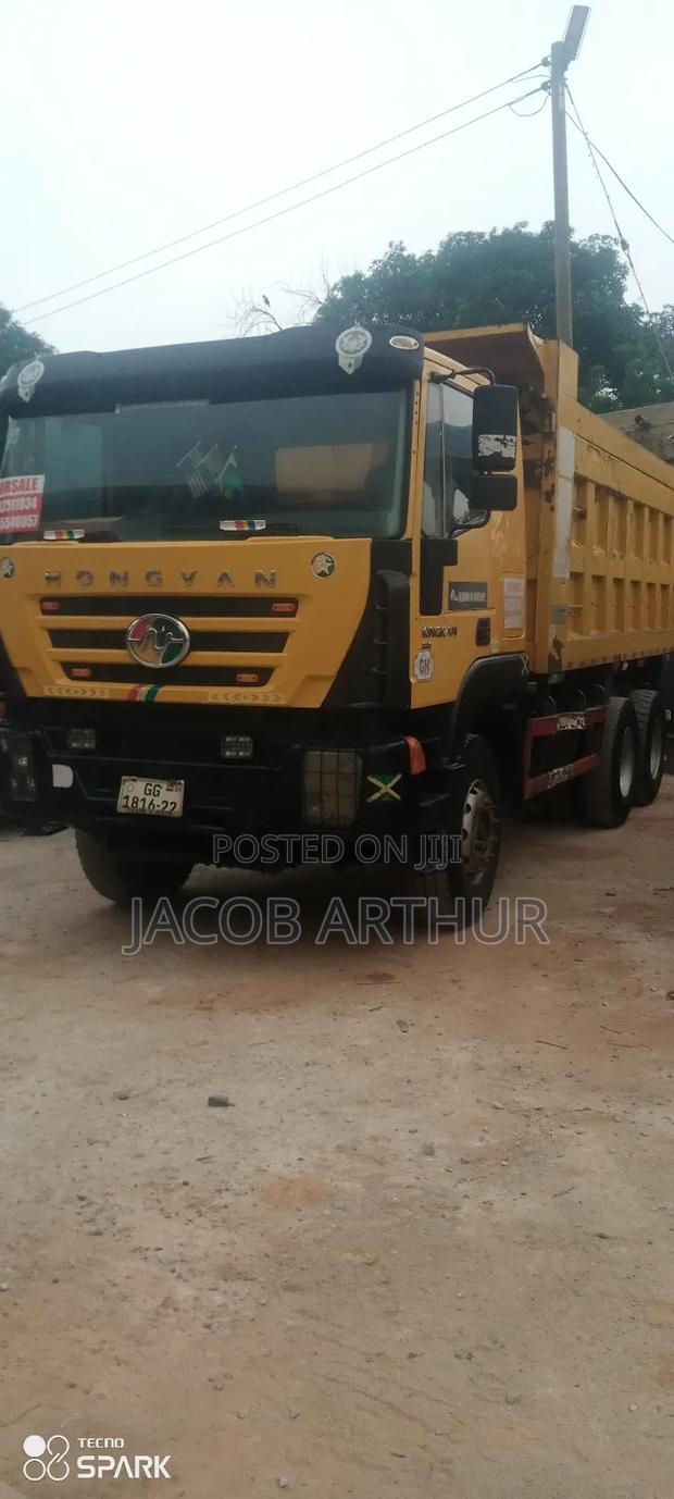 Hong Van Iveco photo 3