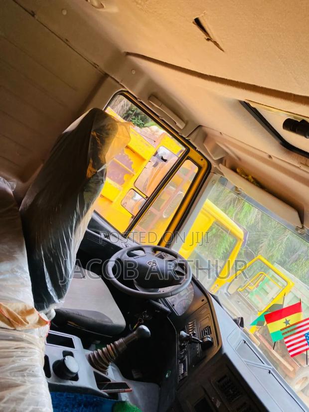 Hong Van Iveco photo 8