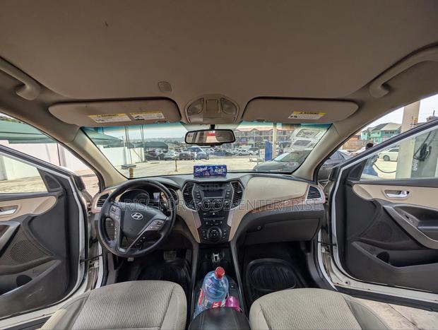 Hyundai Santa Fe Sport 2013 White photo 8