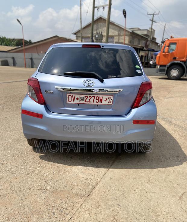 Toyota Vitz 2013 Blue
