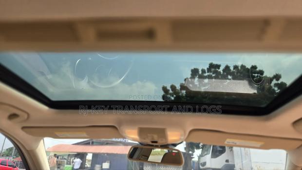 Mercedes-Benz C250 2014 Brown photo 4