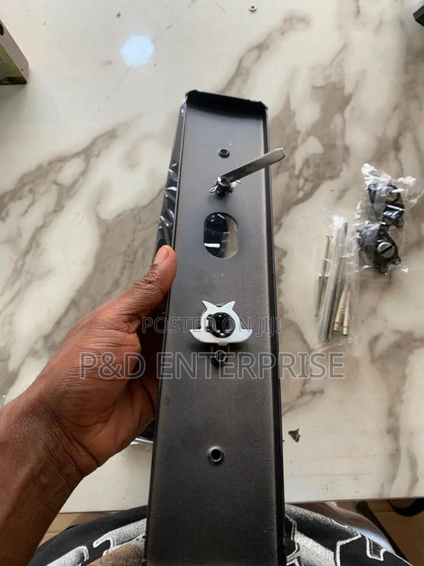 Quality China Door Metal Black Handles. photo 5
