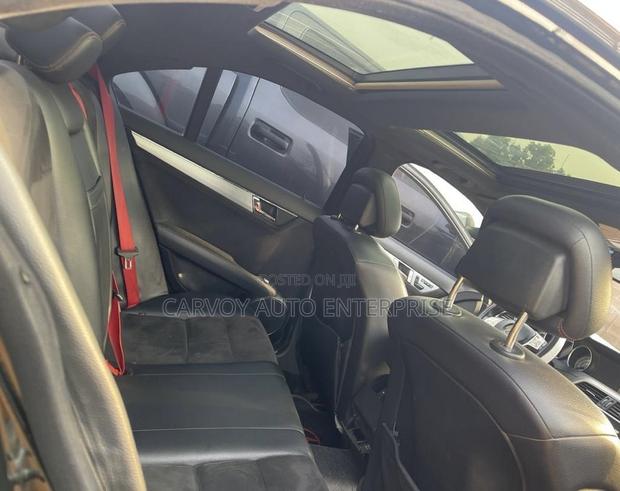 Mercedes-Benz C250 2013 Black
