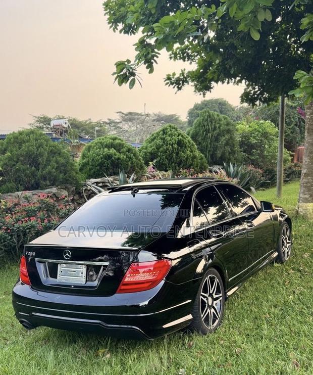 Mercedes-Benz C250 2013 Black
