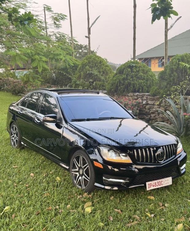 Mercedes-Benz C250 2013 Black