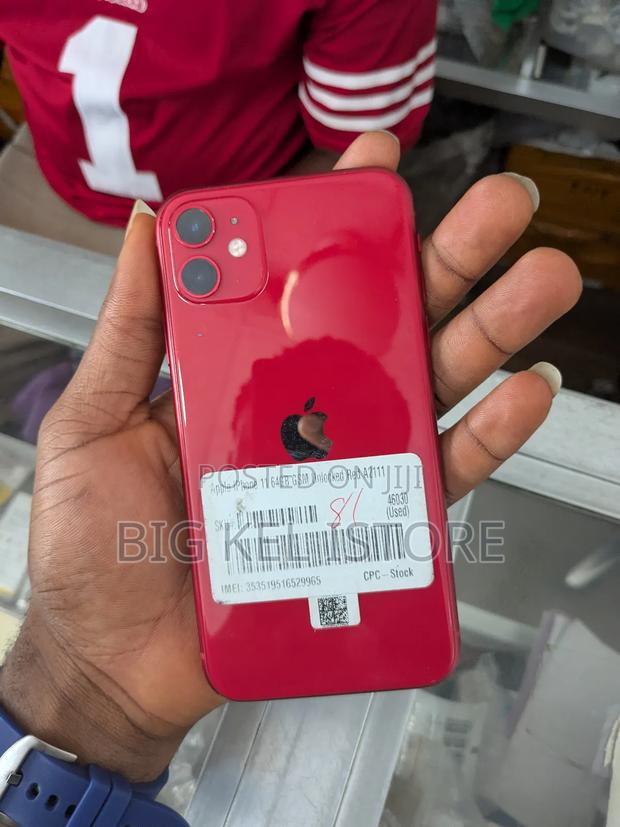 Apple iPhone 11 64 GB Red photo 2