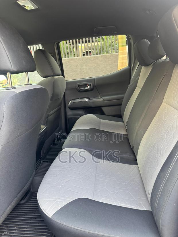 Toyota Tacoma 2023 Black